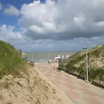 Residentie Astrid Met Private Parking 布列登