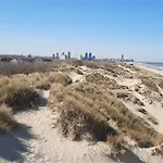 Residentie Astrid Met Private Parking Apartmán Bredene