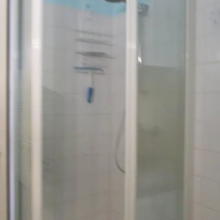 Residentie Astrid Met Private Parking Apartamento Bredene