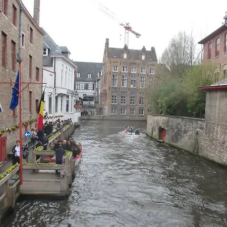 Residentie Astrid Met Private Parking Apartamento *