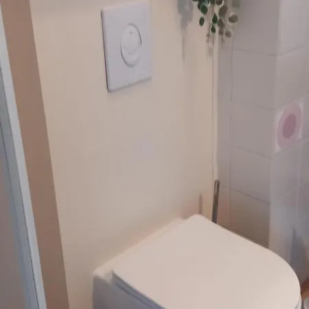 Residentie Astrid Met Private Parking * Bredene