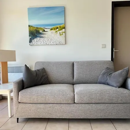 Residentie Astrid Met Private Parking Appartement *