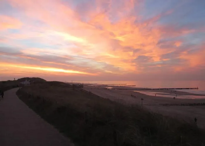 Residentie Astrid Met Private Parking * Bredene